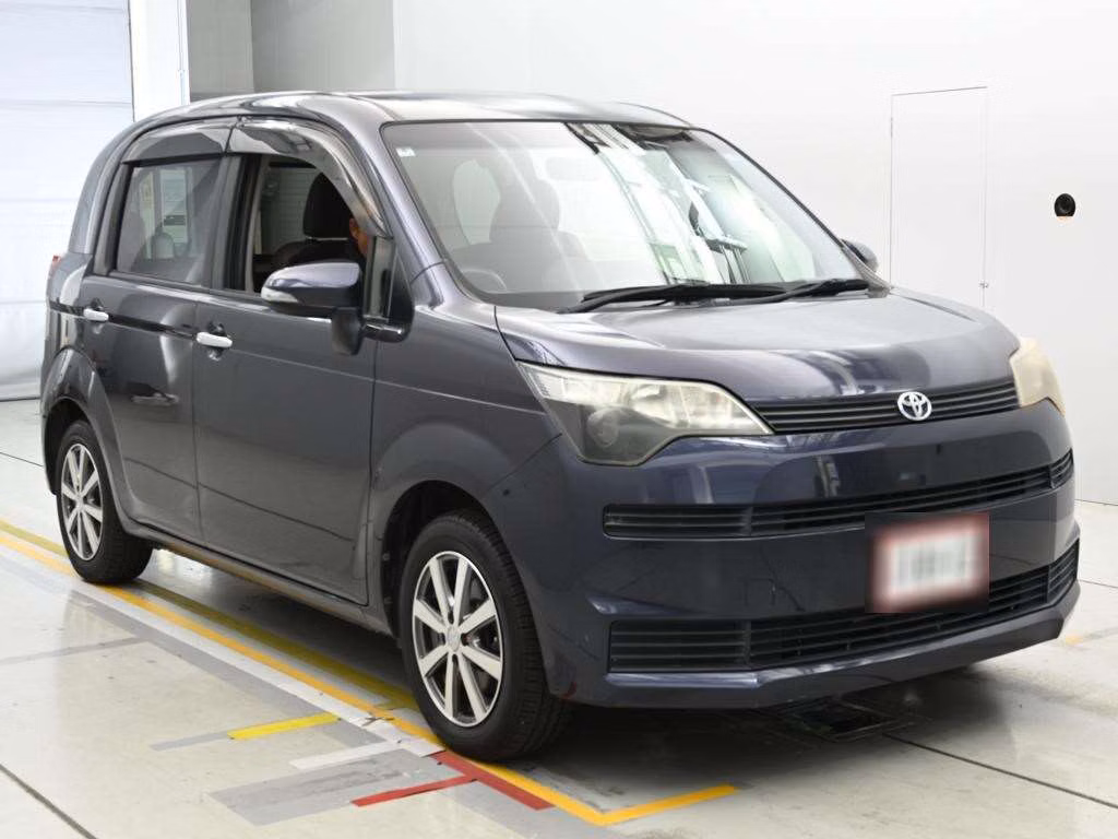TOYOTA SPADE