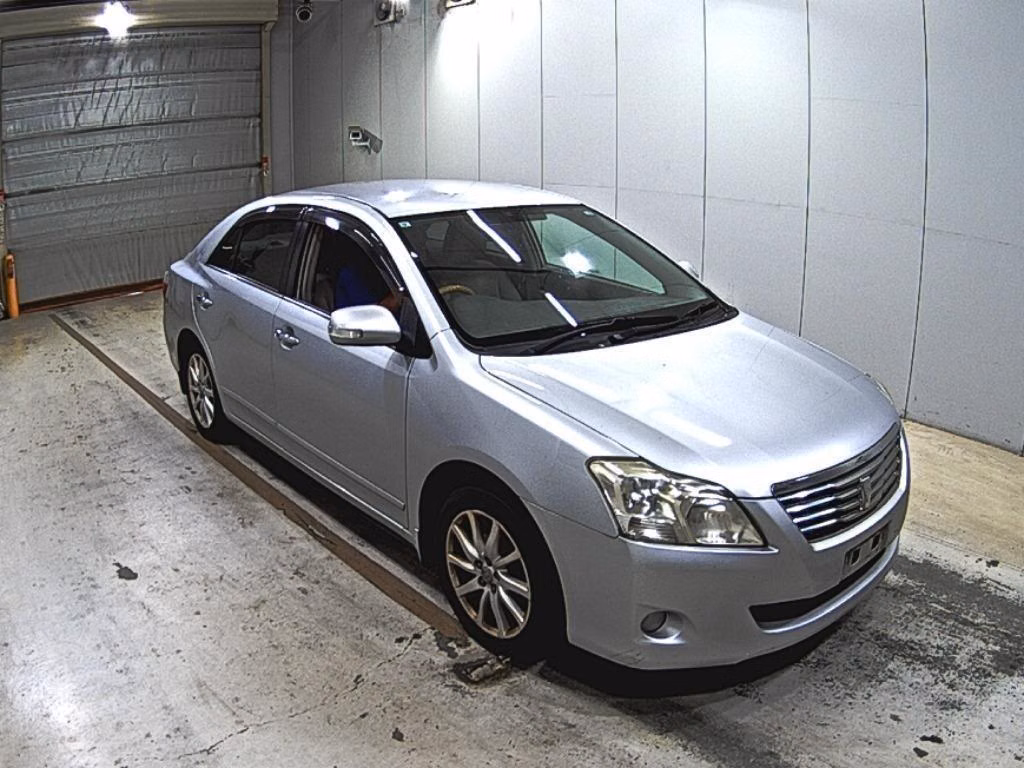 TOYOTA PREMIO