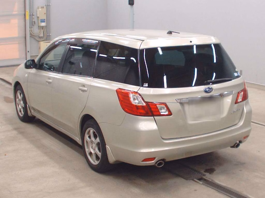 SUBARU EXIGA