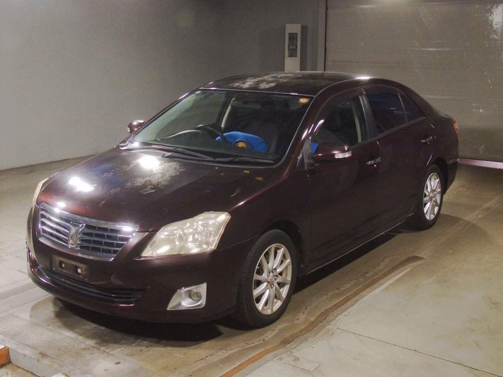TOYOTA PREMIO