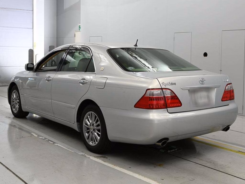 TOYOTA CROWN