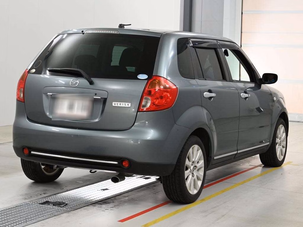 MAZDA VERISA