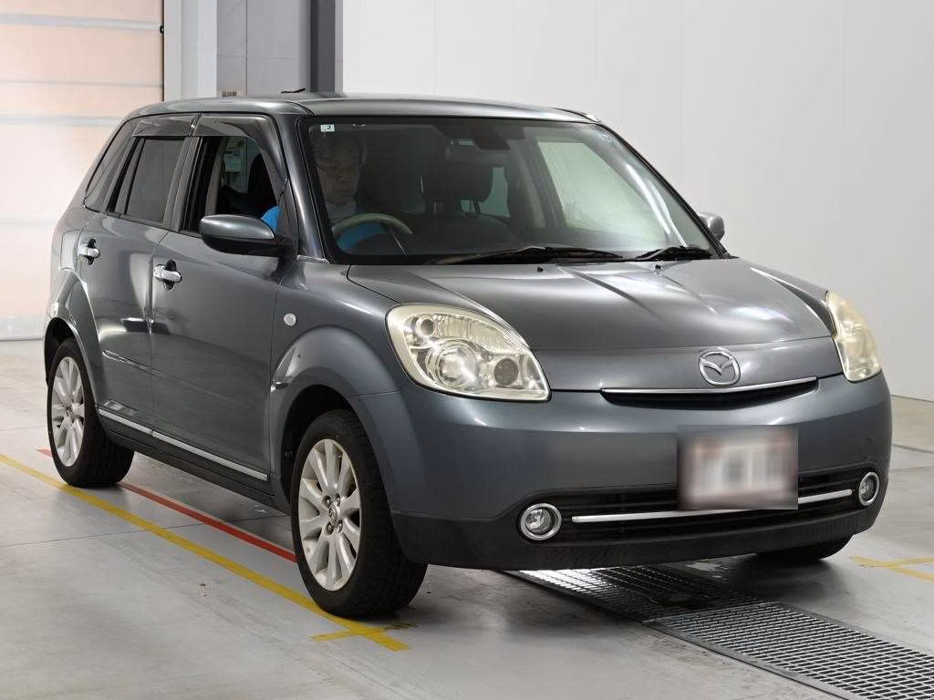 MAZDA VERISA