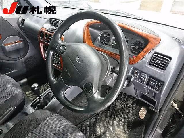 DAIHATSU TERIOS KID