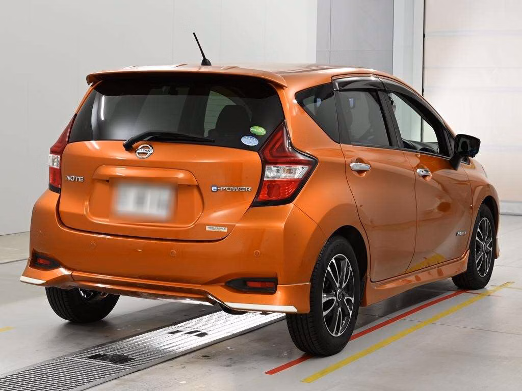 NISSAN NOTE