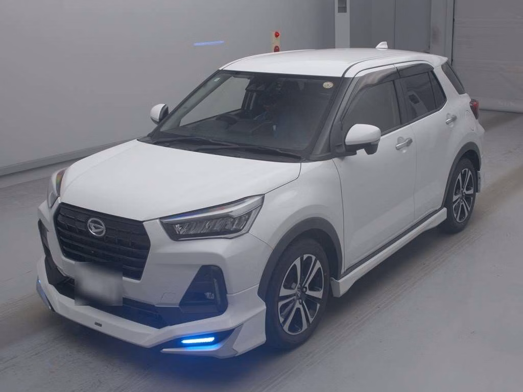 DAIHATSU ROCKY