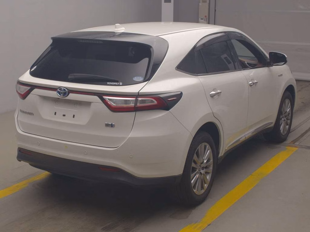TOYOTA HARRIER