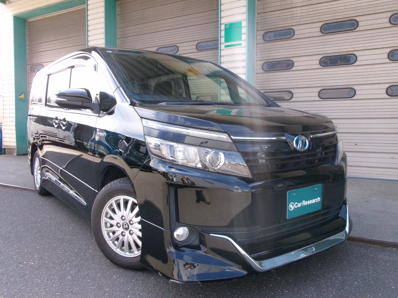 TOYOTA VOXY