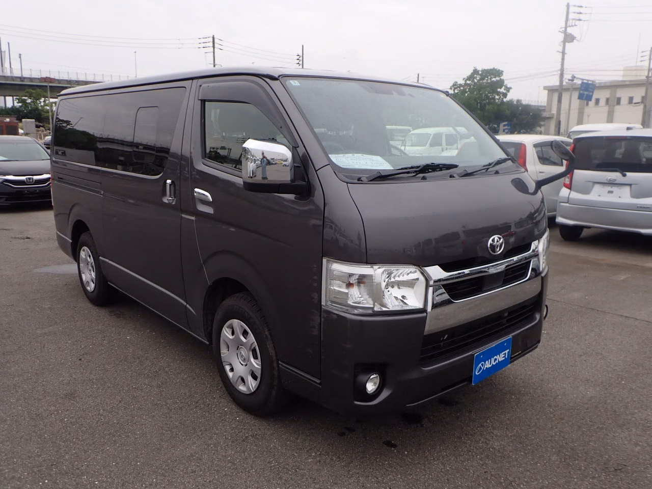 TOYOTA REGIUS ACE