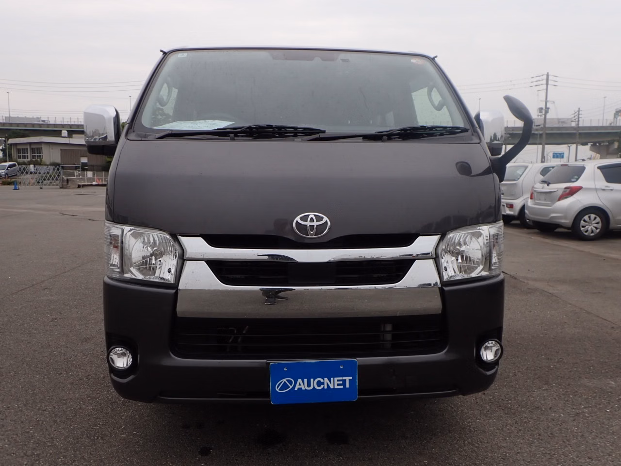 TOYOTA REGIUS ACE