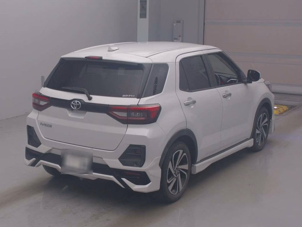 TOYOTA RAIZE
