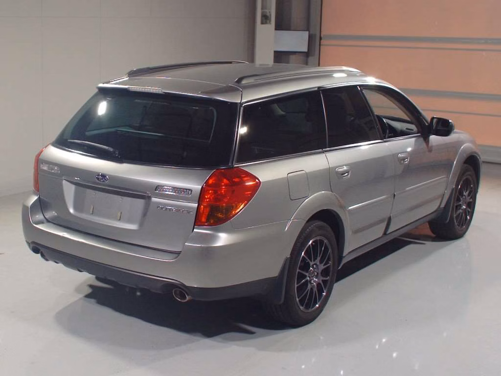 SUBARU OUTBACK