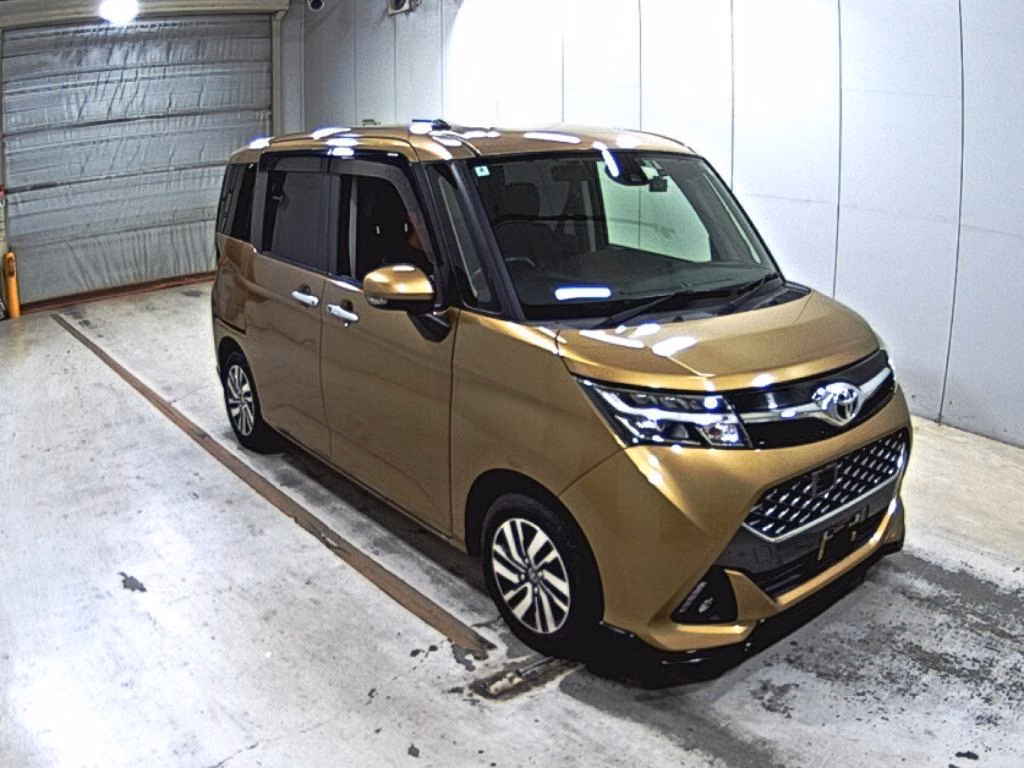 TOYOTA TANK