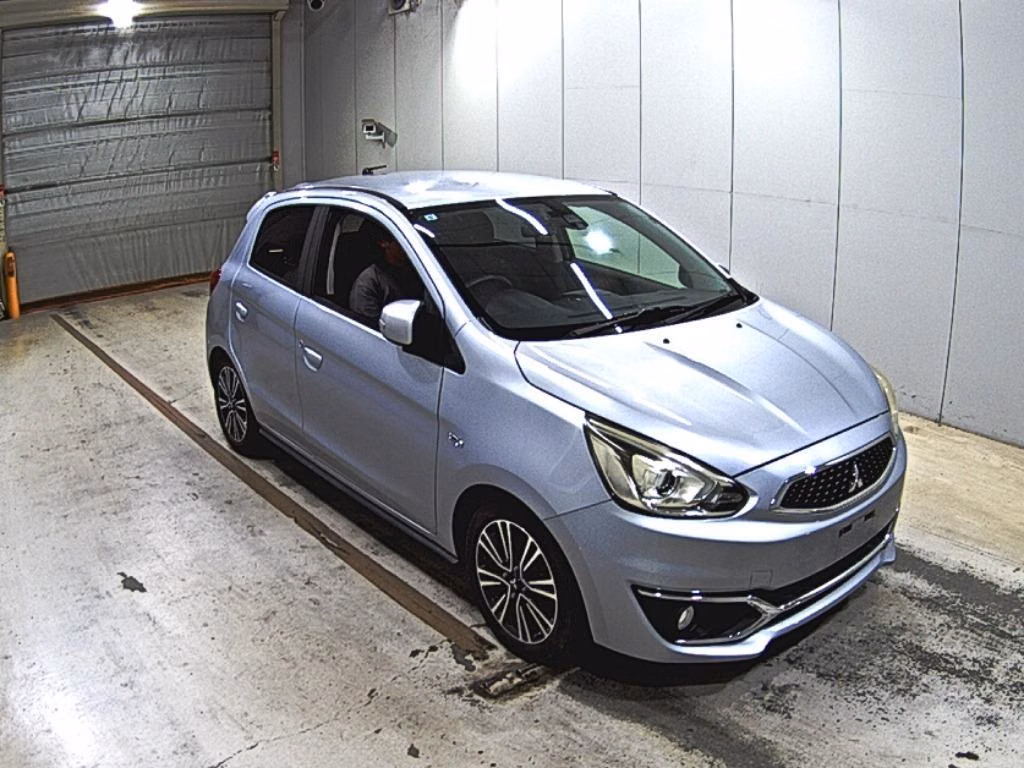 MITSUBISHI MIRAGE