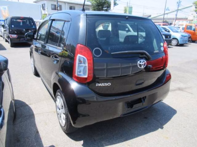 TOYOTA PASSO