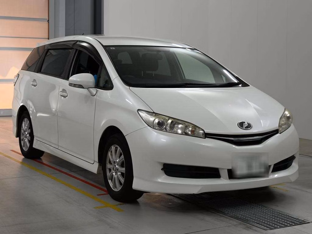 TOYOTA WISH