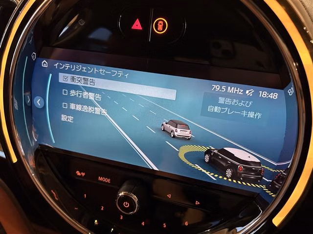 MINI CROSSOVER