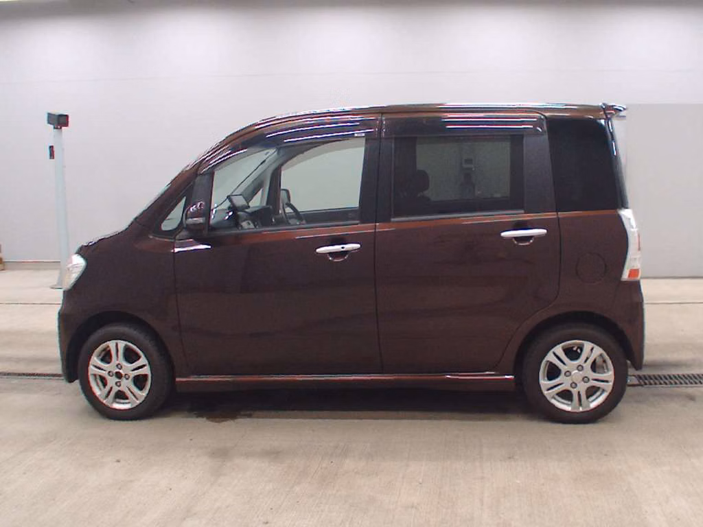 DAIHATSU TANTO EXE