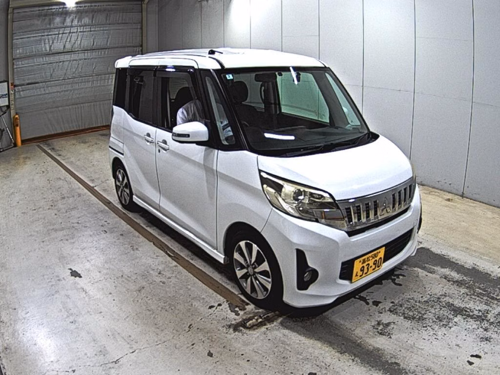 MITSUBISHI EK SPACE