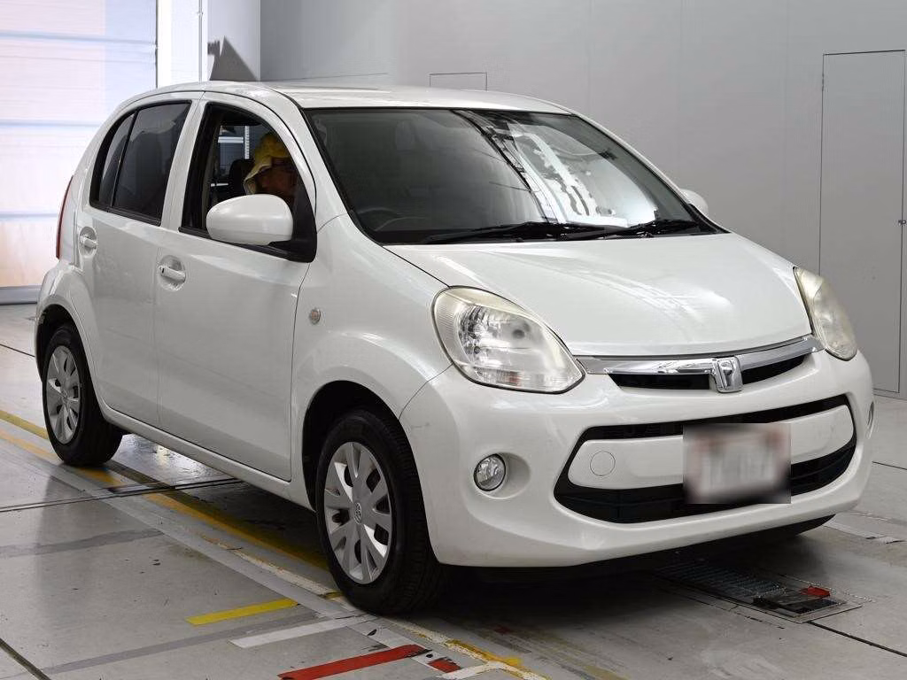 TOYOTA PASSO