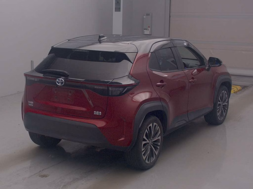 TOYOTA YARIS CROSS