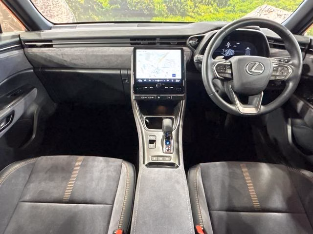 LEXUS LBX