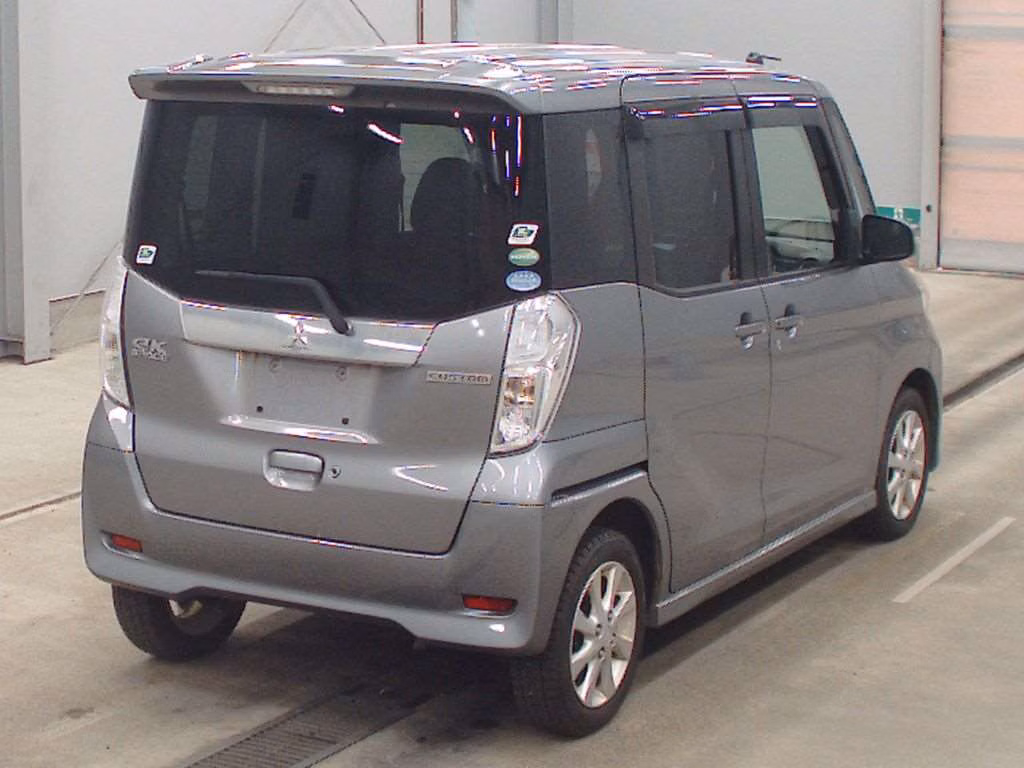 MITSUBISHI EK SPACE