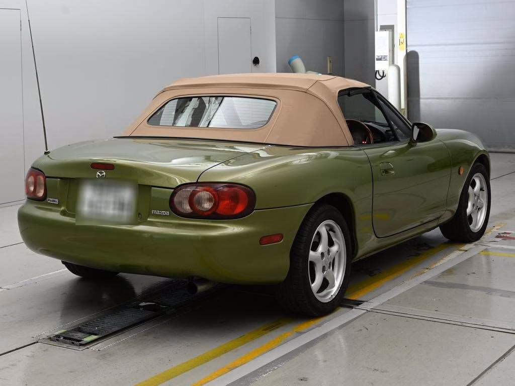 MAZDA ROADSTER
