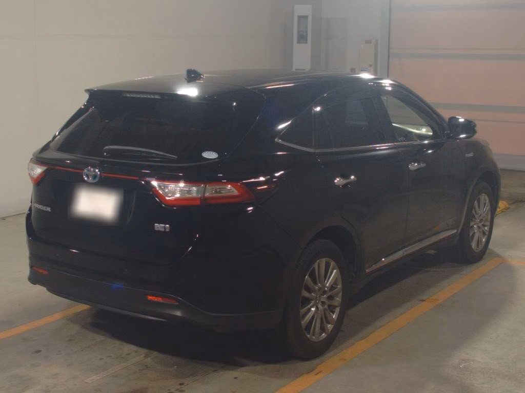 TOYOTA HARRIER