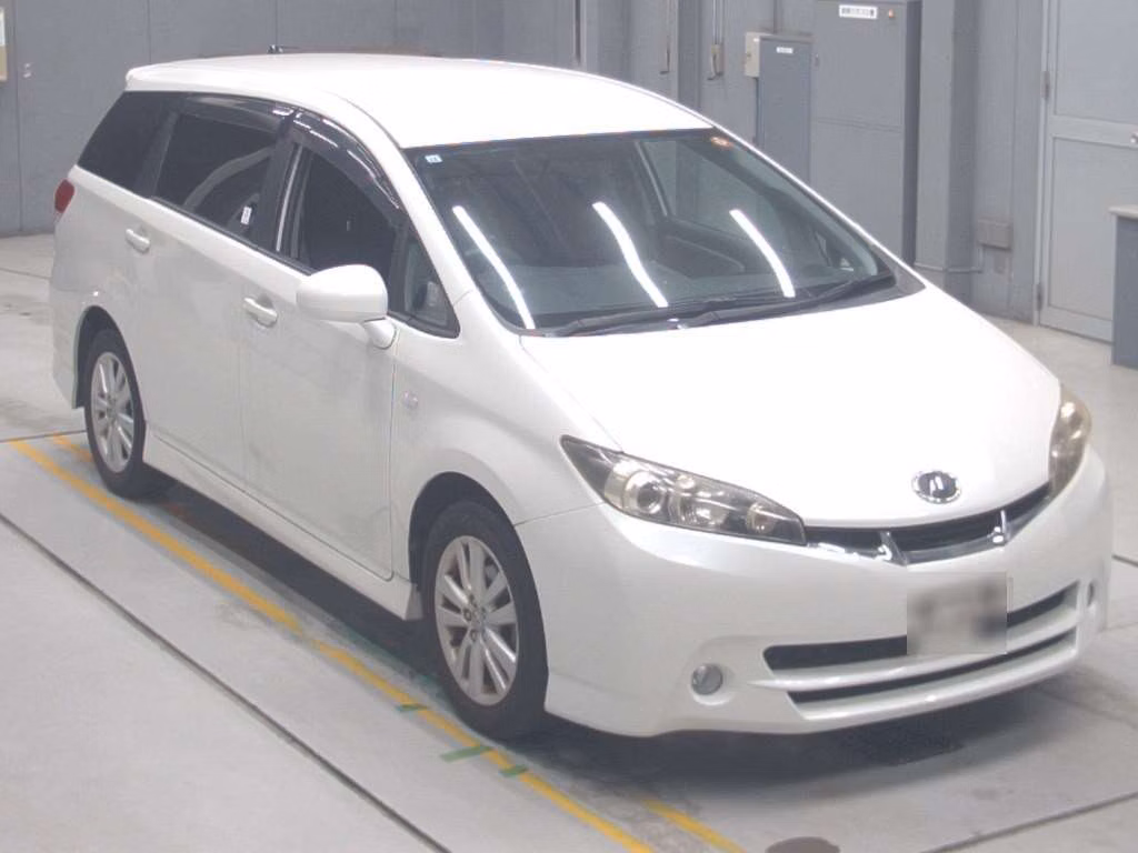 TOYOTA WISH
