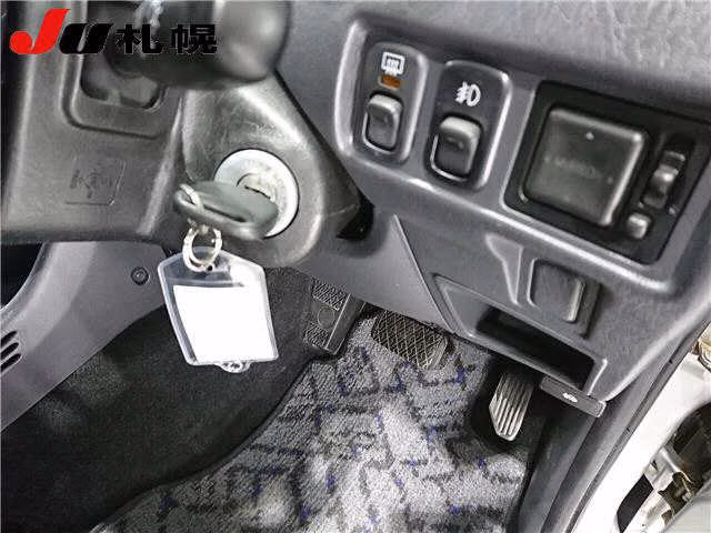 DAIHATSU TERIOS KID