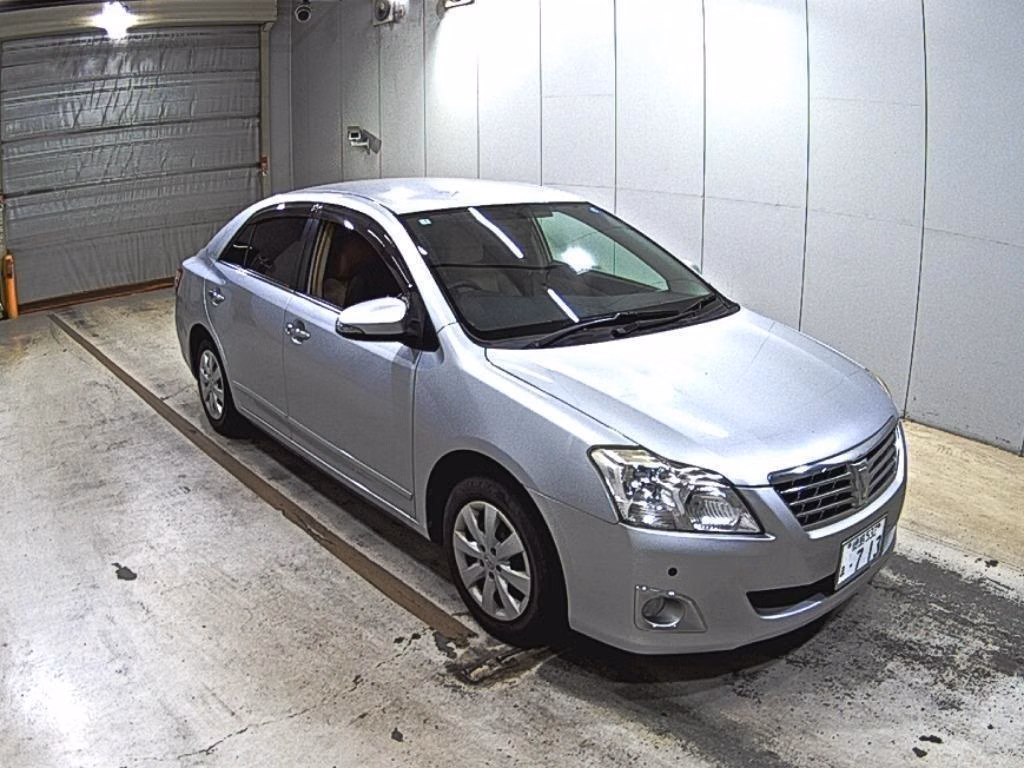TOYOTA PREMIO