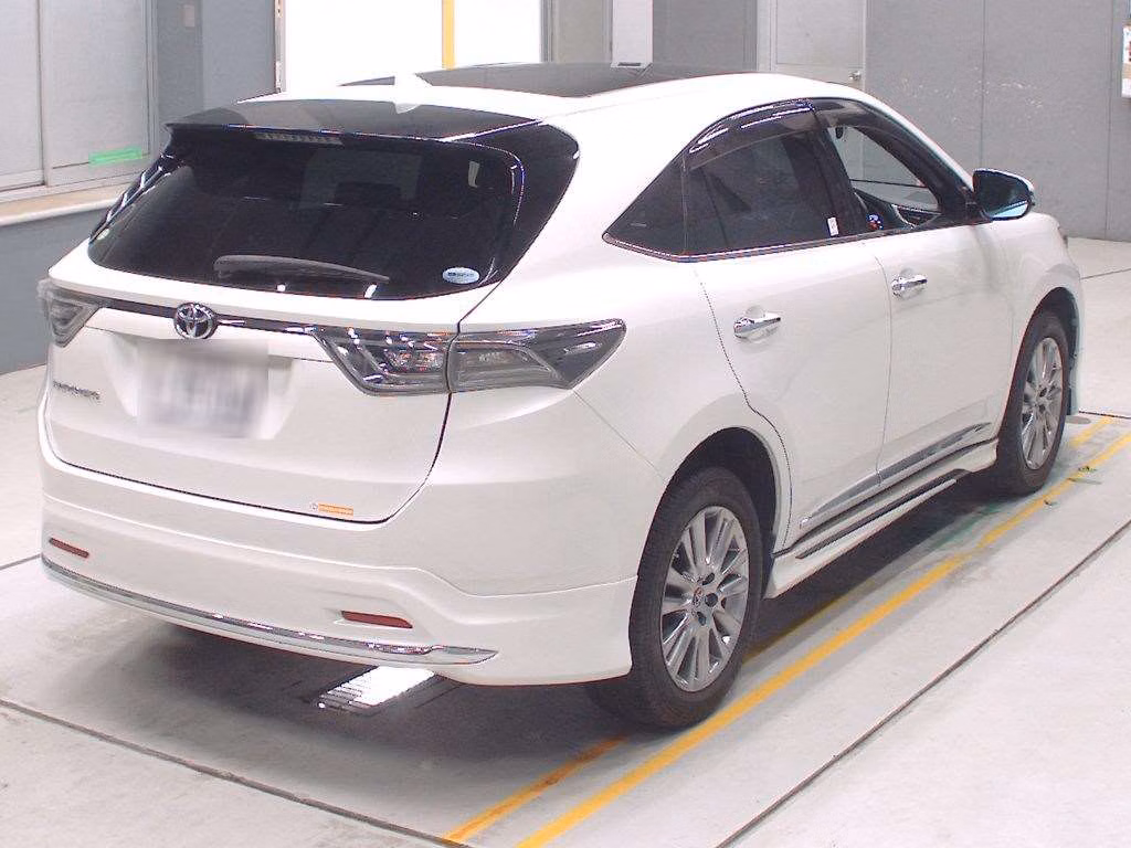 TOYOTA HARRIER