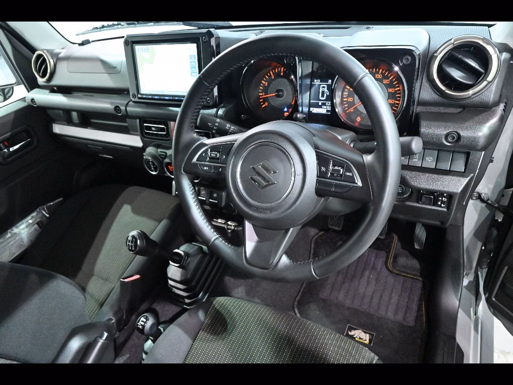 SUZUKI JIMNY SIERRA