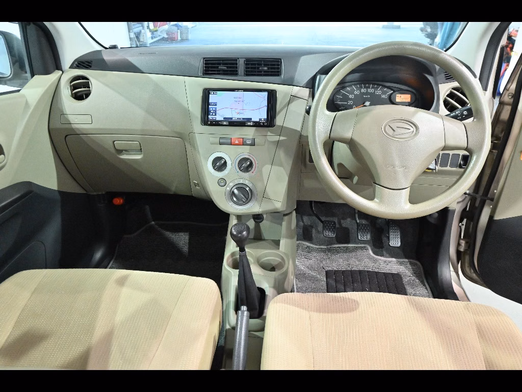 DAIHATSU MIRA