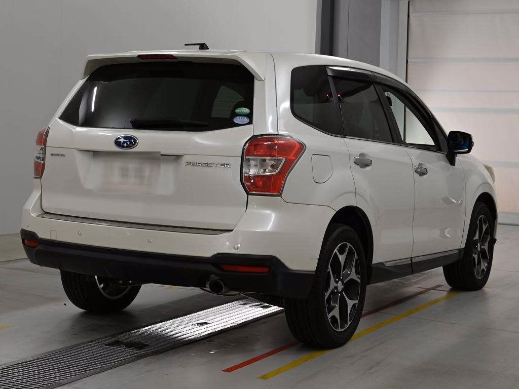 SUBARU FORESTER