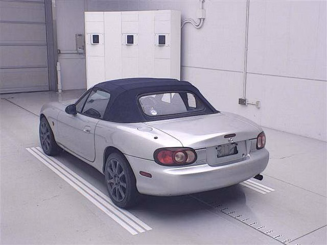 MAZDA ROADSTER