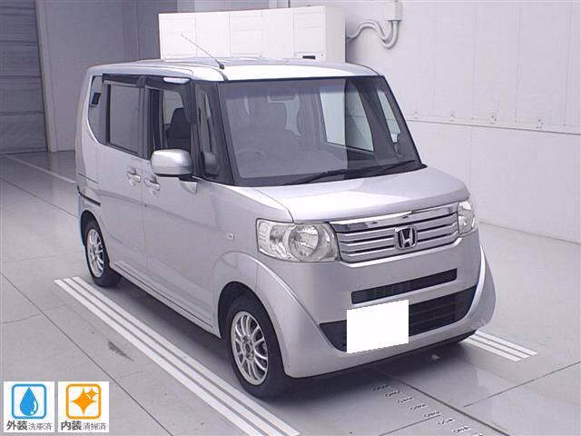 HONDA N-BOX