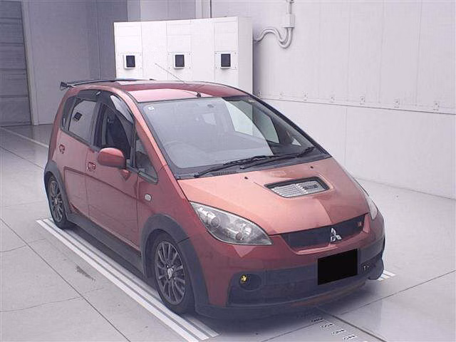 MITSUBISHI COLT