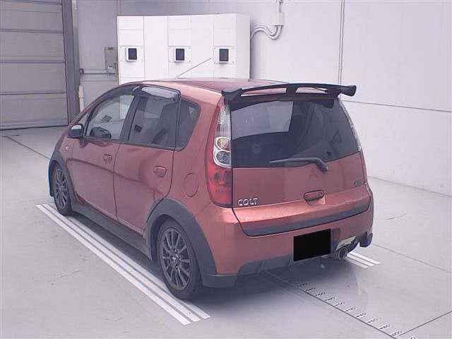 MITSUBISHI COLT