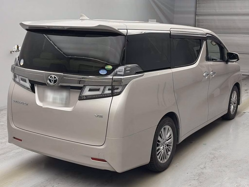 TOYOTA VELLFIRE