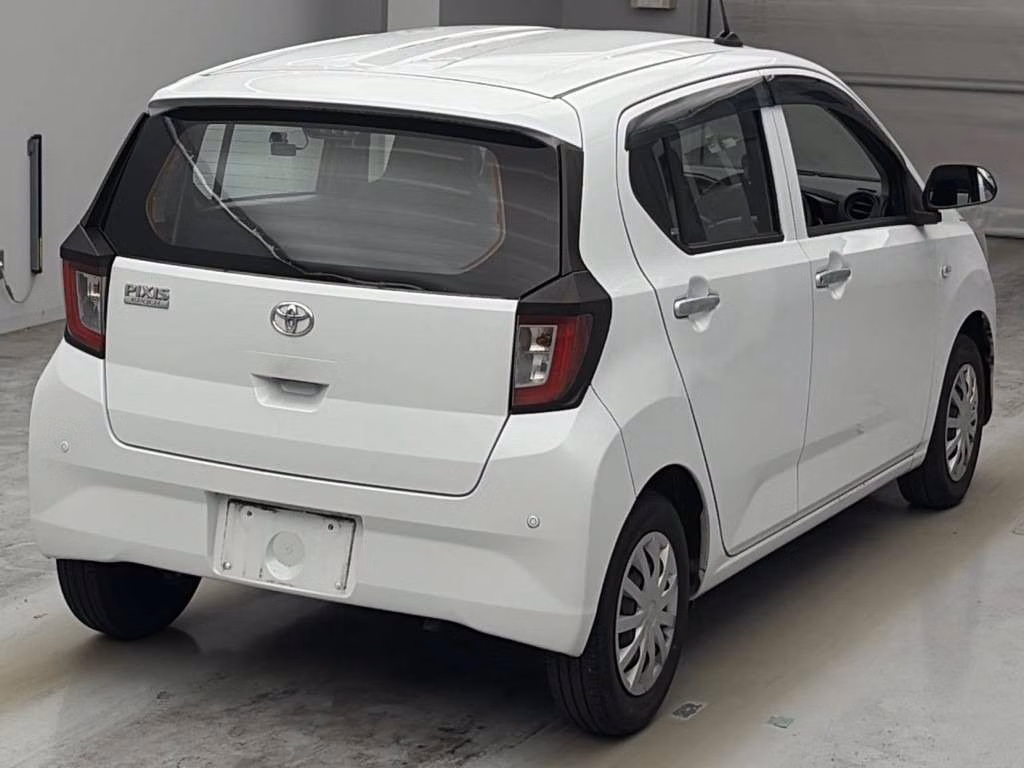 TOYOTA PIXIS EPOCH