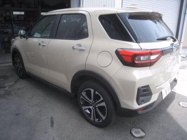 DAIHATSU ROCKY
