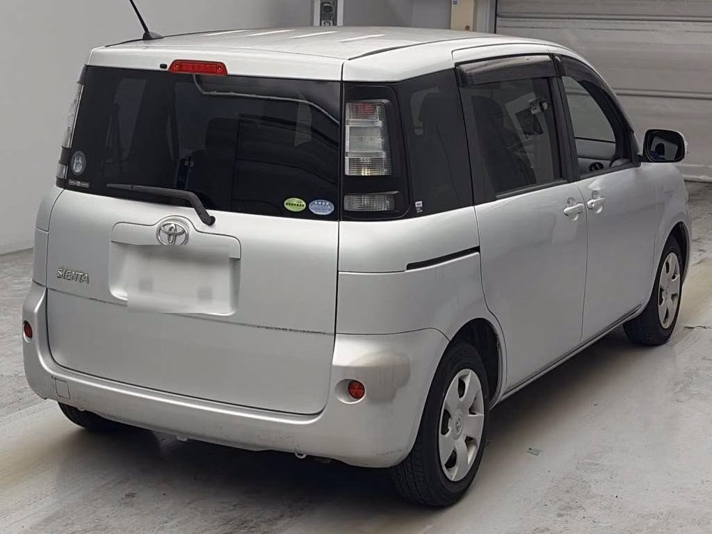 TOYOTA SIENTA
