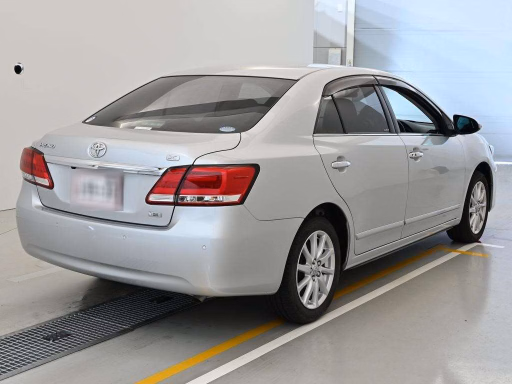TOYOTA PREMIO
