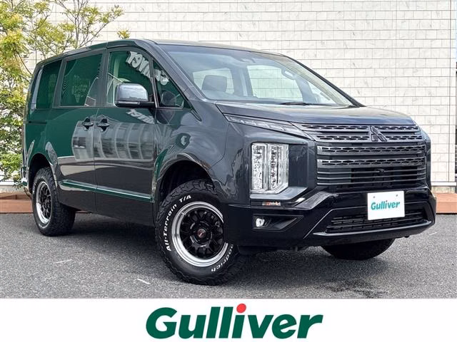 MITSUBISHI DELICA D:5