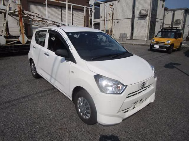 TOYOTA PIXIS EPOCH