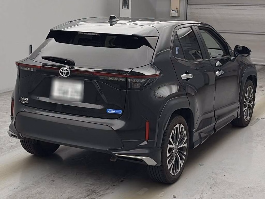 TOYOTA YARIS CROSS