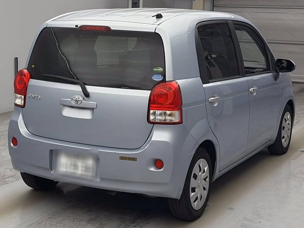 TOYOTA PORTE