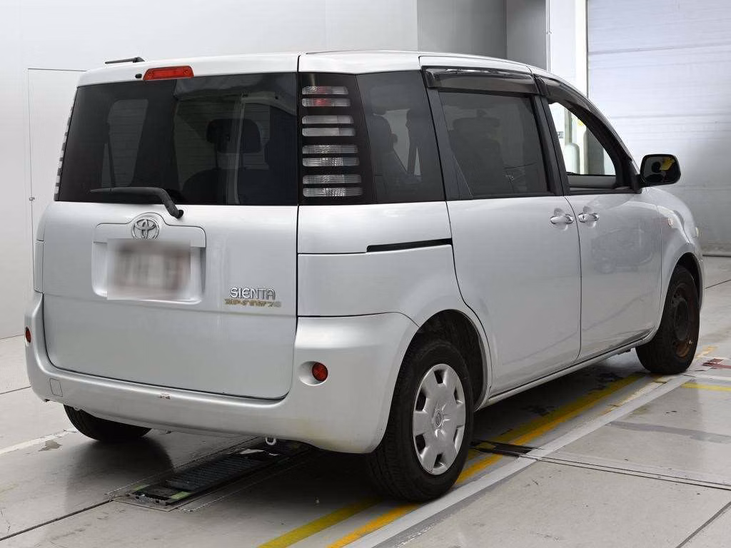 TOYOTA SIENTA